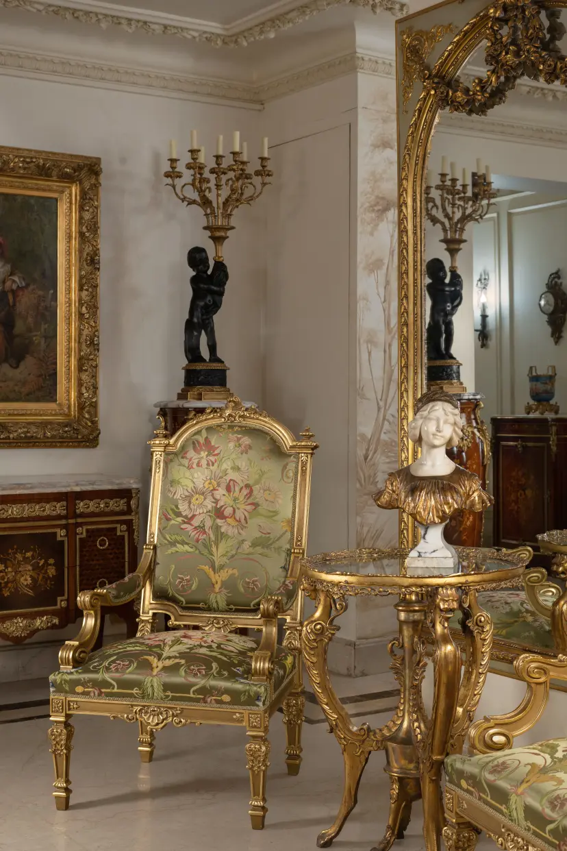 Gallery Zedan furniture and decor