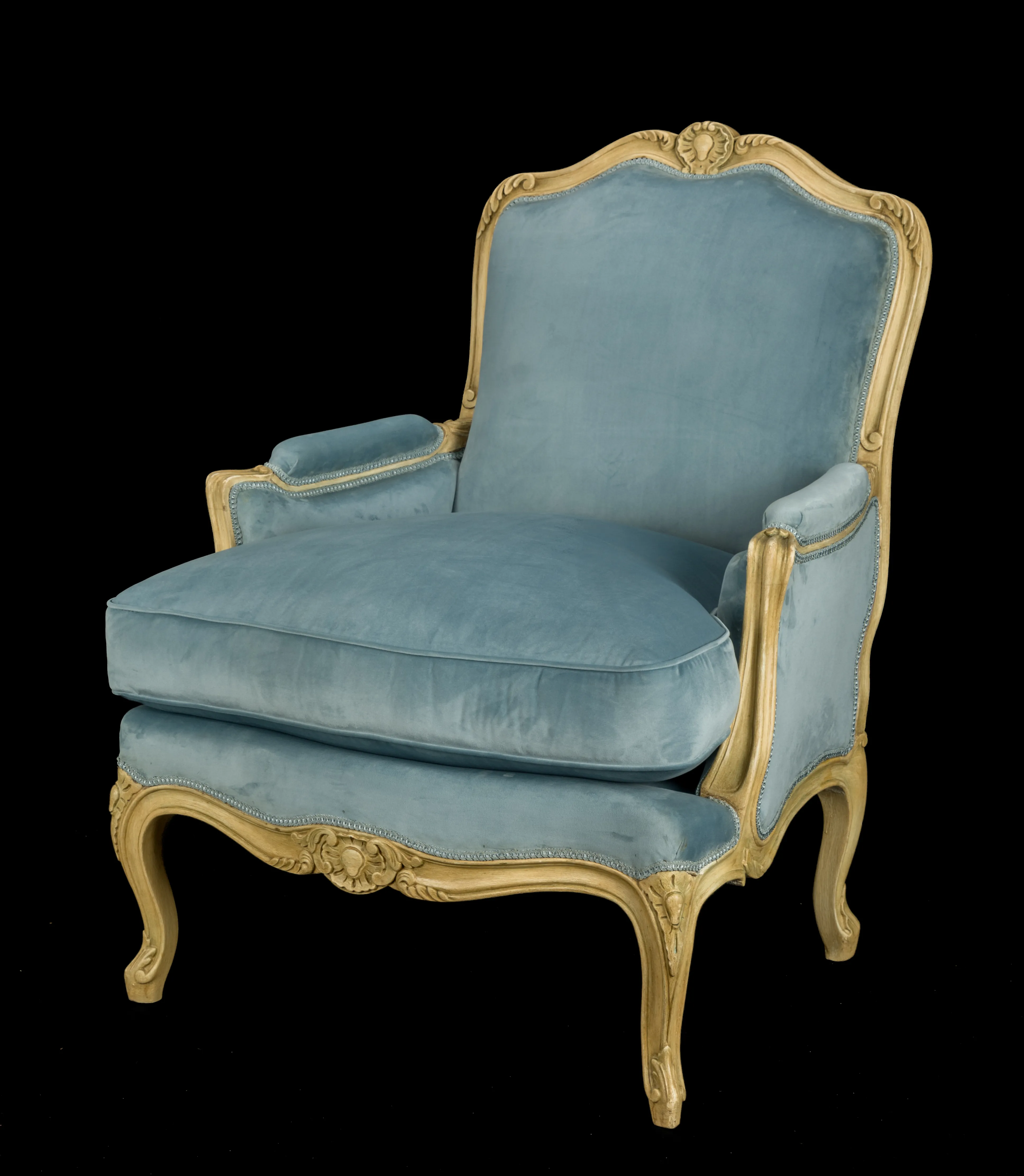Classic Hand-Carved Wooden Armchair with Velvet Upholstery (Blue / Black Options)